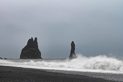 Reynirsdrangar-IJsland-Iceland-Island