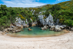 Playa de Gulpiyuri -Spanje-Spain-Spanien