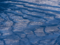 Bevroren rivier-frozen river-Gefrorener Fluss-Noorwegen-Norway-Norwegen
