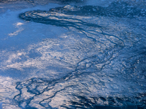 Bevroren rivier-frozen river-Gefrorener Fluss-Noorwegen-Norway-Norwegen