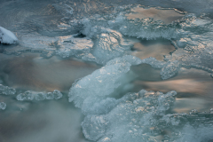 Bevroren rivier-frozen river-Gefrorener Fluss-Noorwegen-Norway-Norwegen